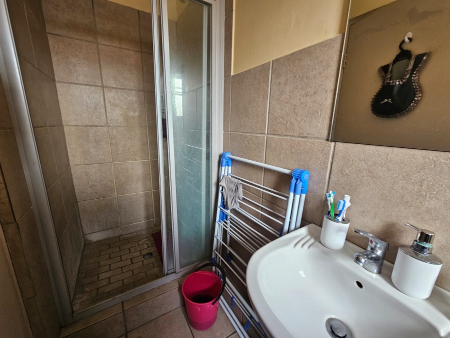 1 Bedroom Property for Sale in Die Bult North West